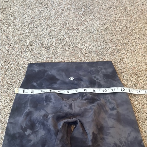 Worn Once Lululemon Tie Dyed Leggings High-Waist Align 23” Crop Leggings - Picture 5 of 7